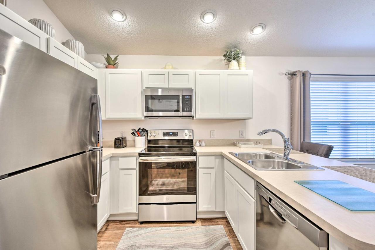 Quiet Home In The Villages With Pool Access! 외부 사진