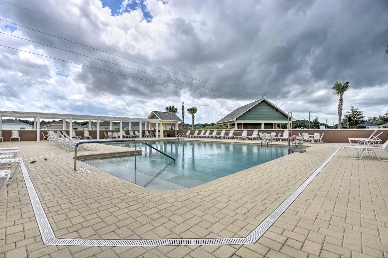 Quiet Home In The Villages With Pool Access! 외부 사진